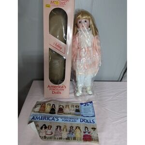 Heritage Mint Ltd Americas‎ fine Bisque Porcelain 16" Ashley D-23 Vintage Doll